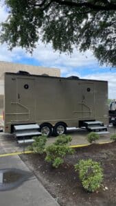 portable toilets for events